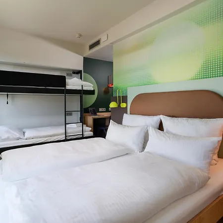 Hotel Lyvinn Frankfurt 3*