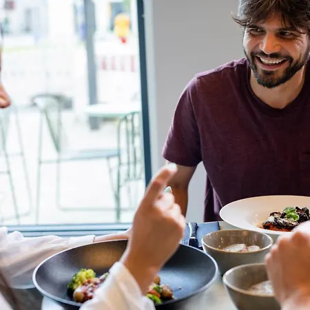 ホテル Lyvinn Frankfurt 3*